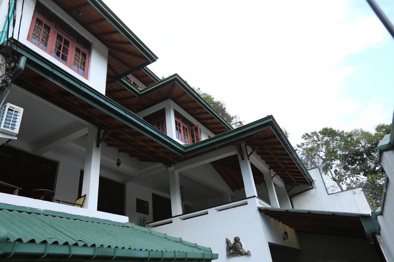 New Reverie Hill Bungalow Hotel Kandy Exterior photo